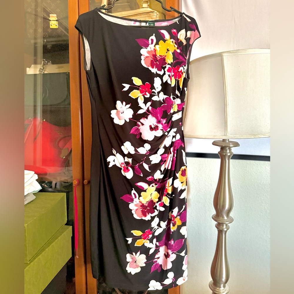 Ralph Lauren Floral Dress size 8 NWT
